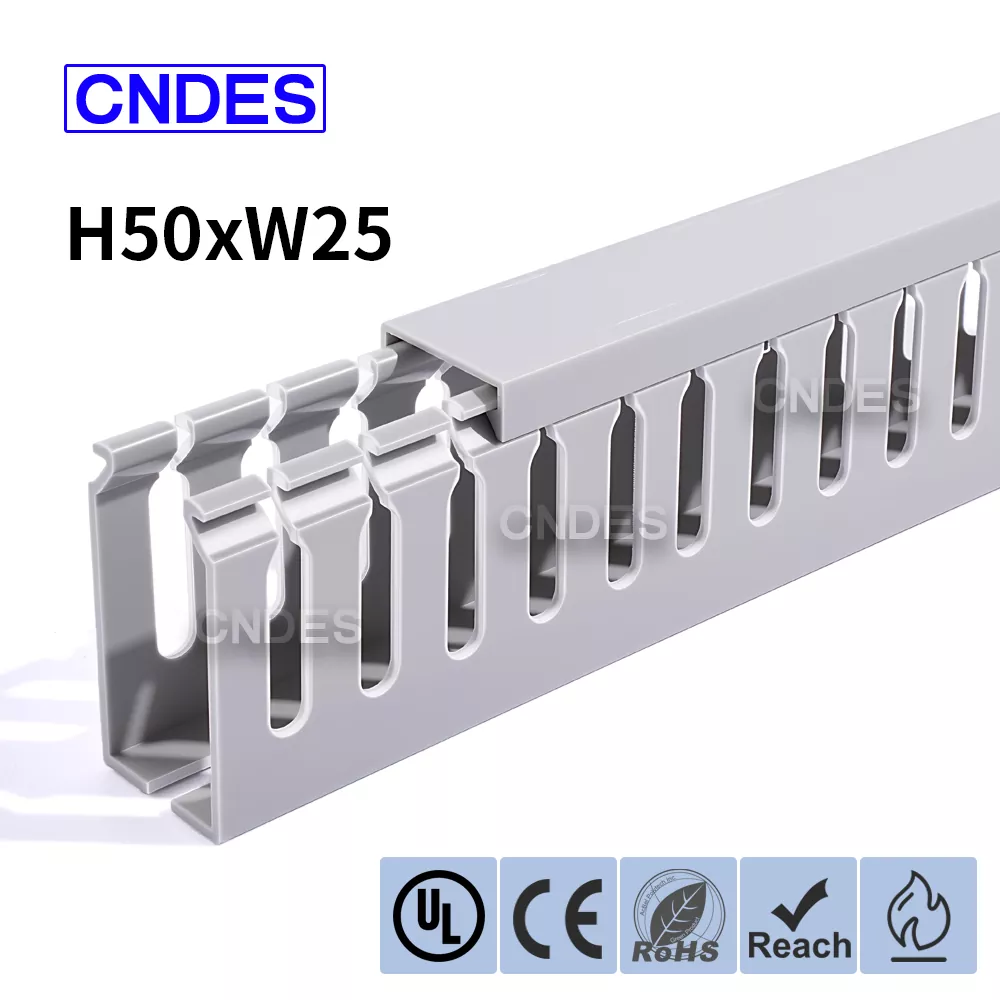 50×25மிமீ துளையிடப்பட்ட பிவிசி எலக்ட்ரிக்கல் கேபினட் டக்ட்